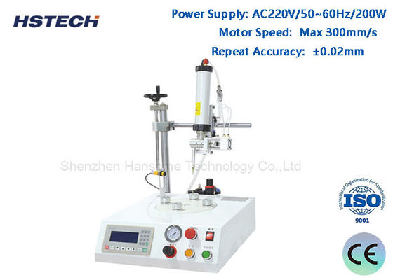 Хорошая цена. 4 вращающиеся рабочие станции Контроль текстового экрана Диспансер клея светодиодной лампы с точностью повторения ± 0,02 мм онлайн